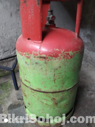 গ্যাসের চুলা ও চিলেন্ডার বিক্রয়